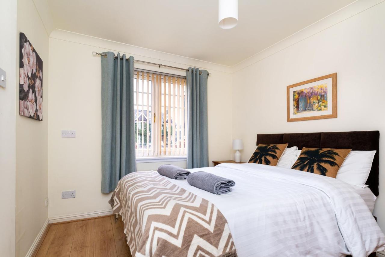 4 Bedroom Townhouse In Stirling Exterior foto
